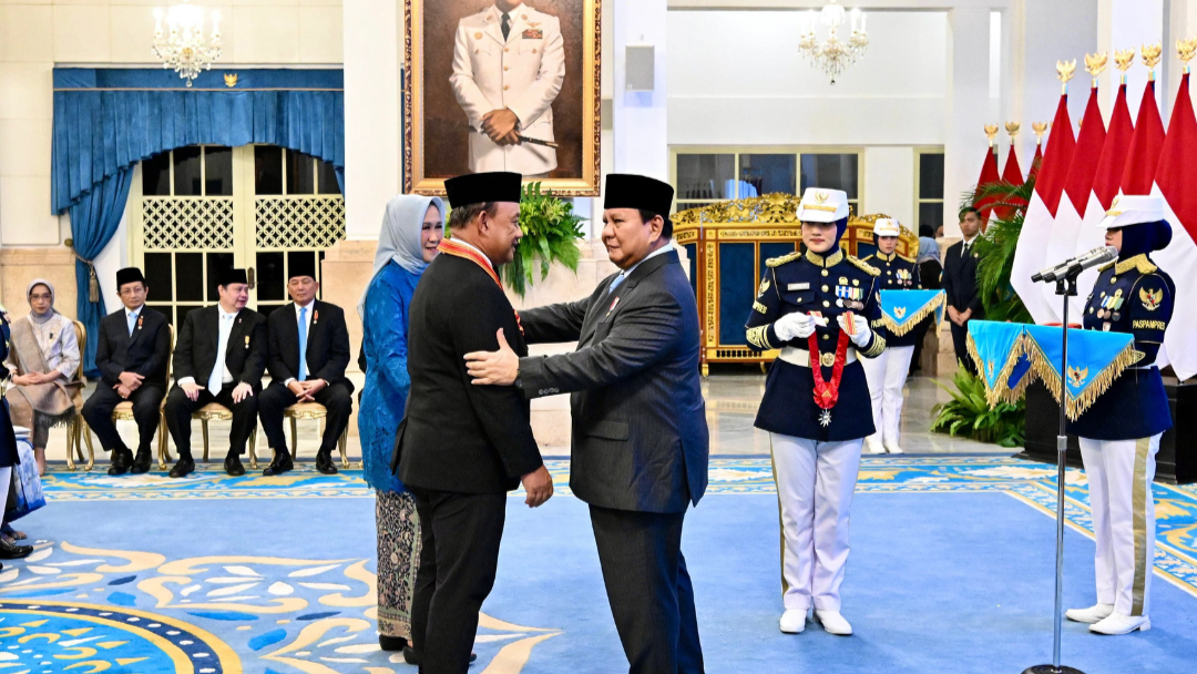 Kepala BGN Bengkulu Selatan Dianugerahi Bintang Mahaputera Utama oleh Presiden Prabowo